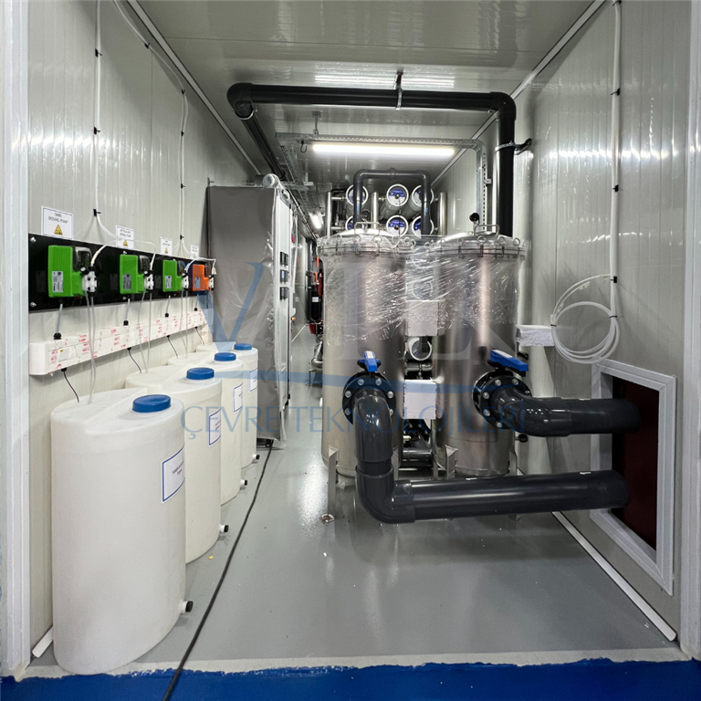 Саудовская Аравия, 2025 Контейнерная установка обратного осмоса для слабосолёной воды.