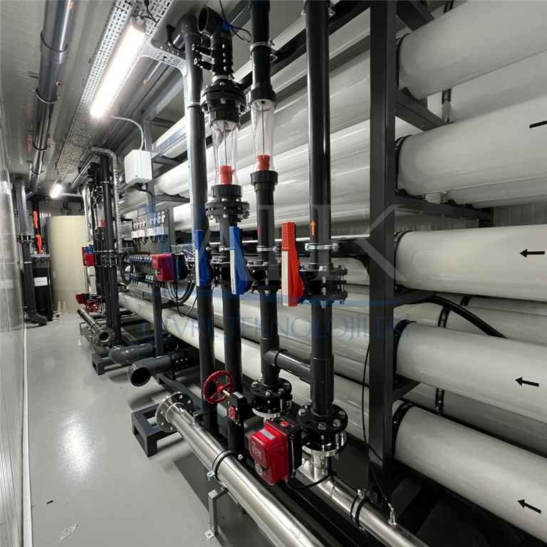 Саудовская Аравия, 2025 Контейнерная установка обратного осмоса для слабосолёной воды.